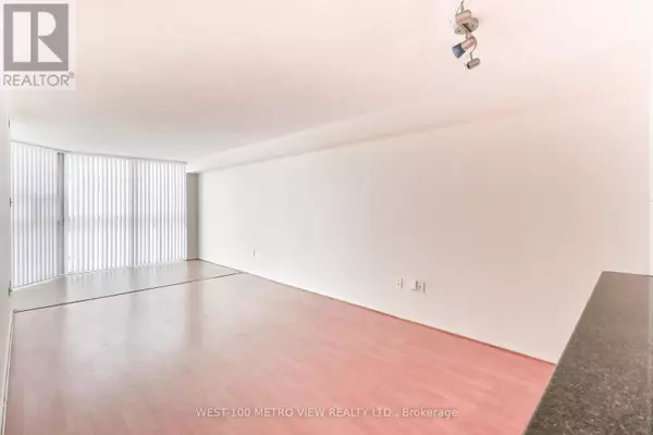 Toronto (niagara), ON M5V2W8,705 King ST West #814