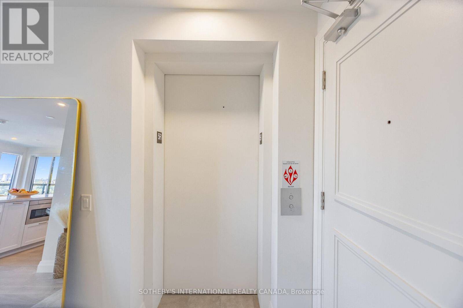 Toronto (yonge-st. Clair), ON M4V2G8,285 Avenue RD #501