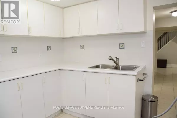Toronto (newtonbrook West), ON M2M1V2,6 Burke ST #Bsmt