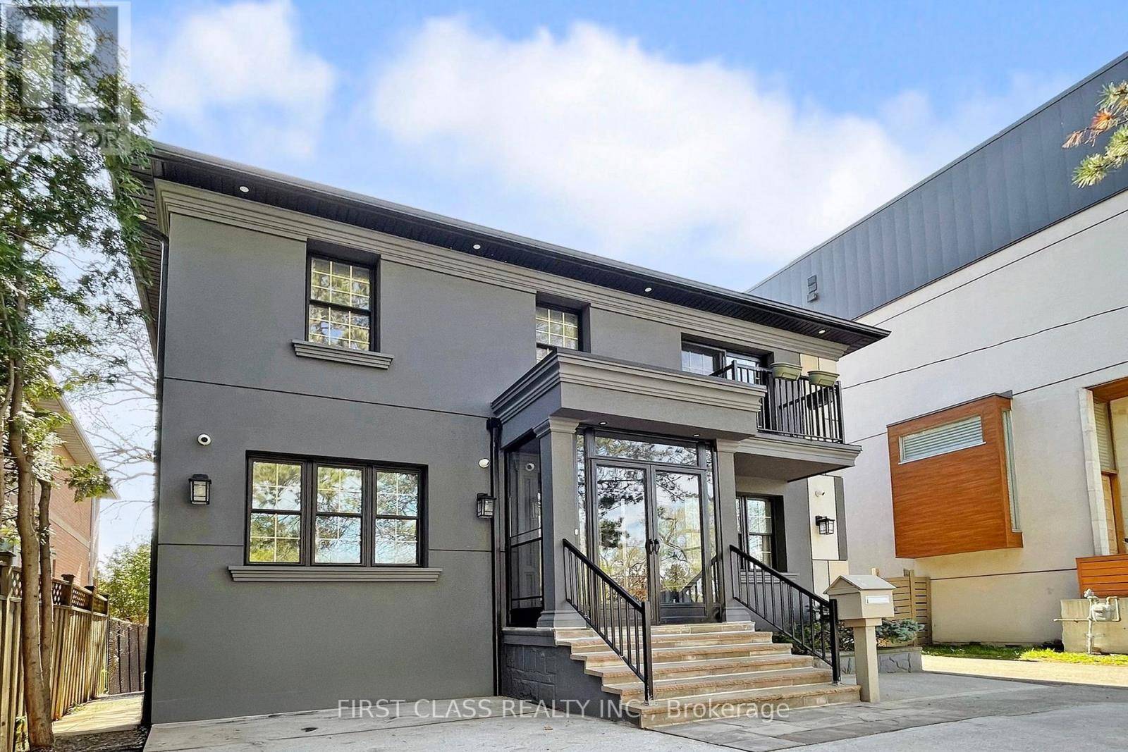 Toronto (willowdale East), ON M2N5K6,2950 BAYVIEW AVENUE