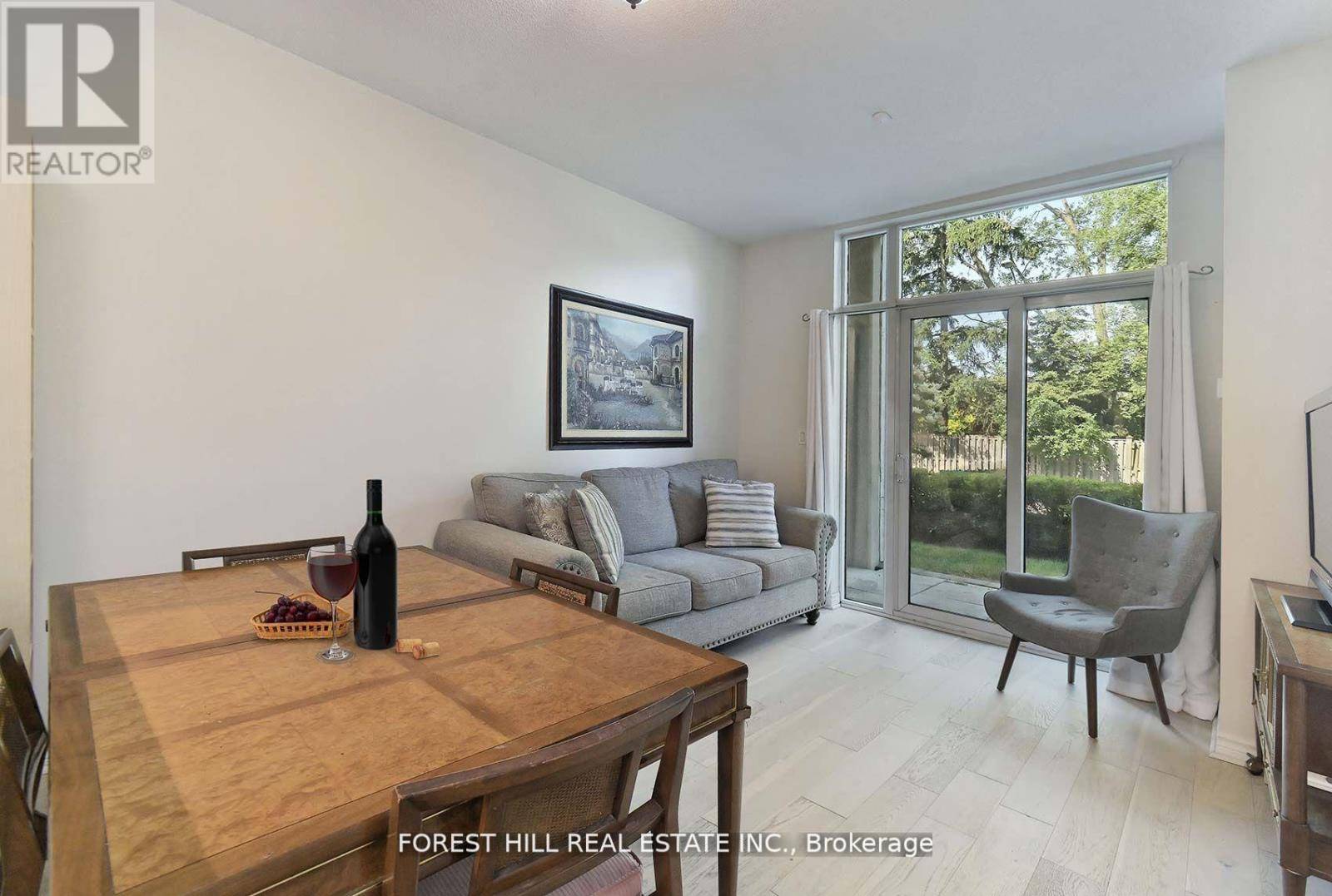 Toronto (clanton Park), ON M3H6C5,3830 Bathurst ST #101