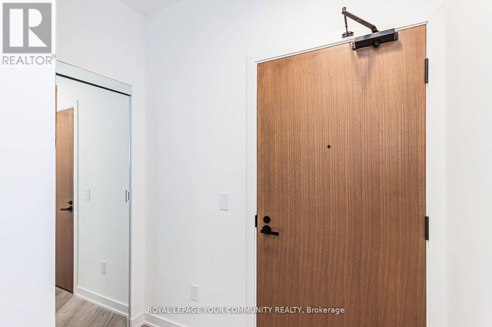 Toronto (clanton Park), ON M3H0E7,8 Tippett Rd #1005