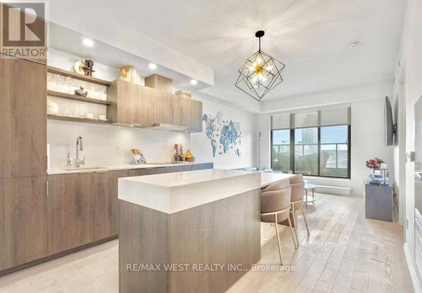 12 Bonnycastle ST #609, Toronto (waterfront Communities), ON M5A0C8