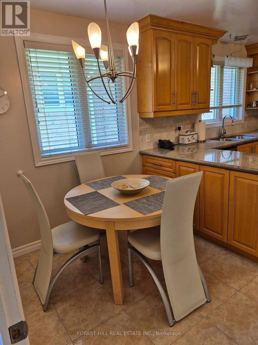 Toronto (bayview Village), ON M2J2R6,36 GERALDTON CRESCENT