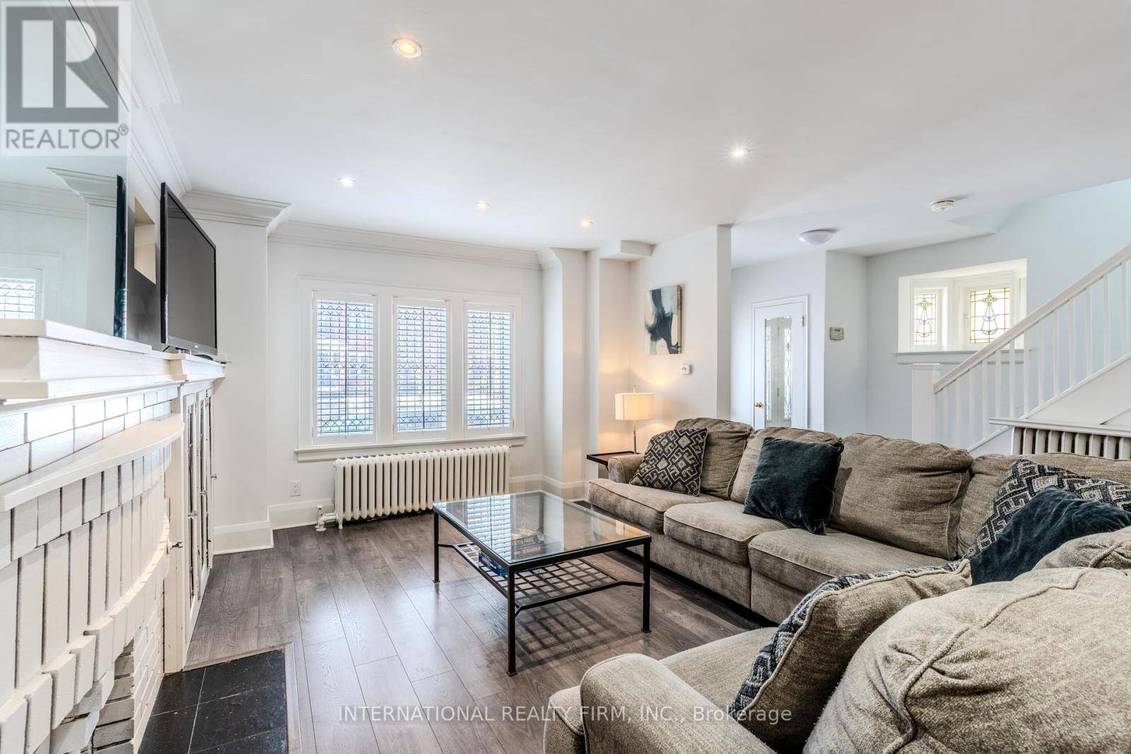 47 Maxwell AVE #MainSec, Toronto (yonge-eglinton), ON M5P2B4