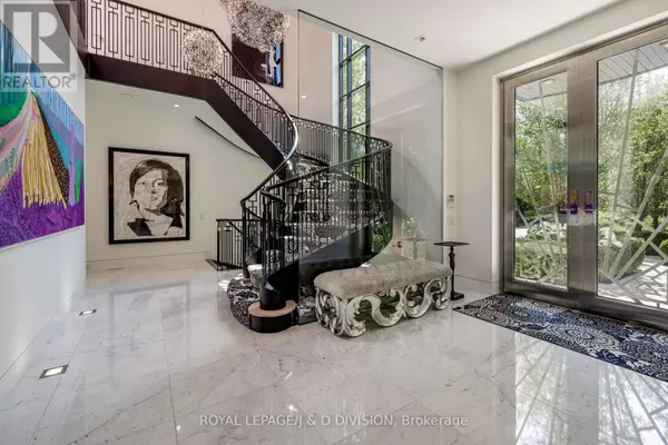 Toronto (bridle Path-sunnybrook-york Mills), ON M4N2E8,20 FOREST GLEN CRESCENT
