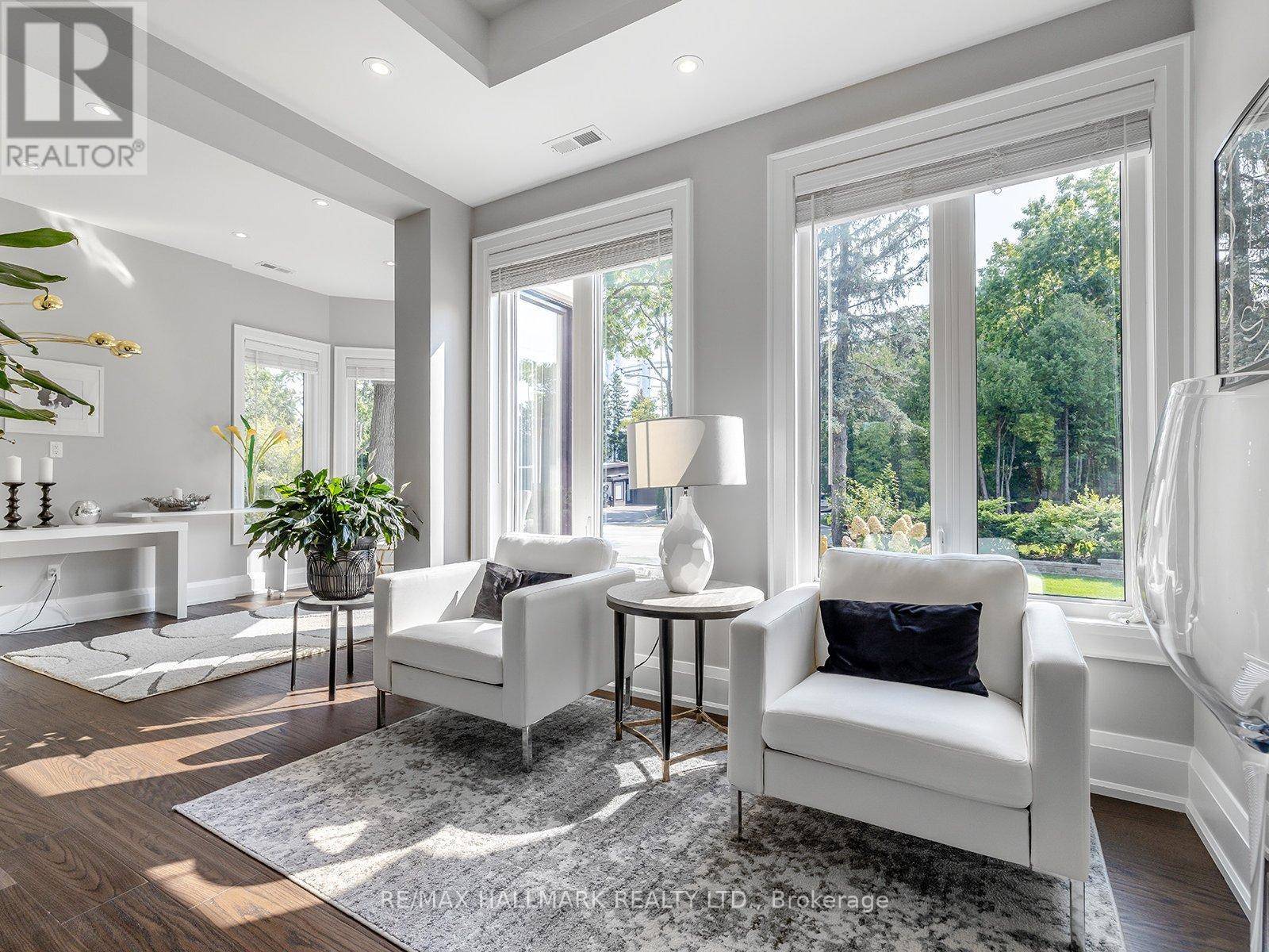 Toronto (banbury-don Mills), ON M3B1G7,16 TADCASTER PLACE