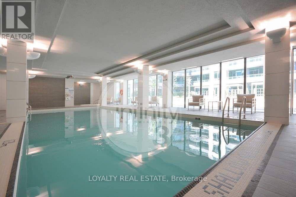 Toronto (waterfront Communities), ON M5J3A3,19 Grand Trunk CRES #1208