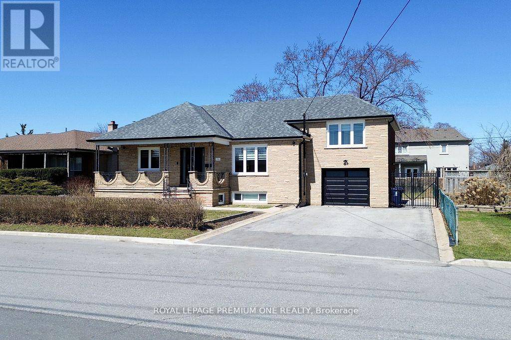 286 WATERLOO AVENUE, Toronto (bathurst Manor), ON M3H3Z8