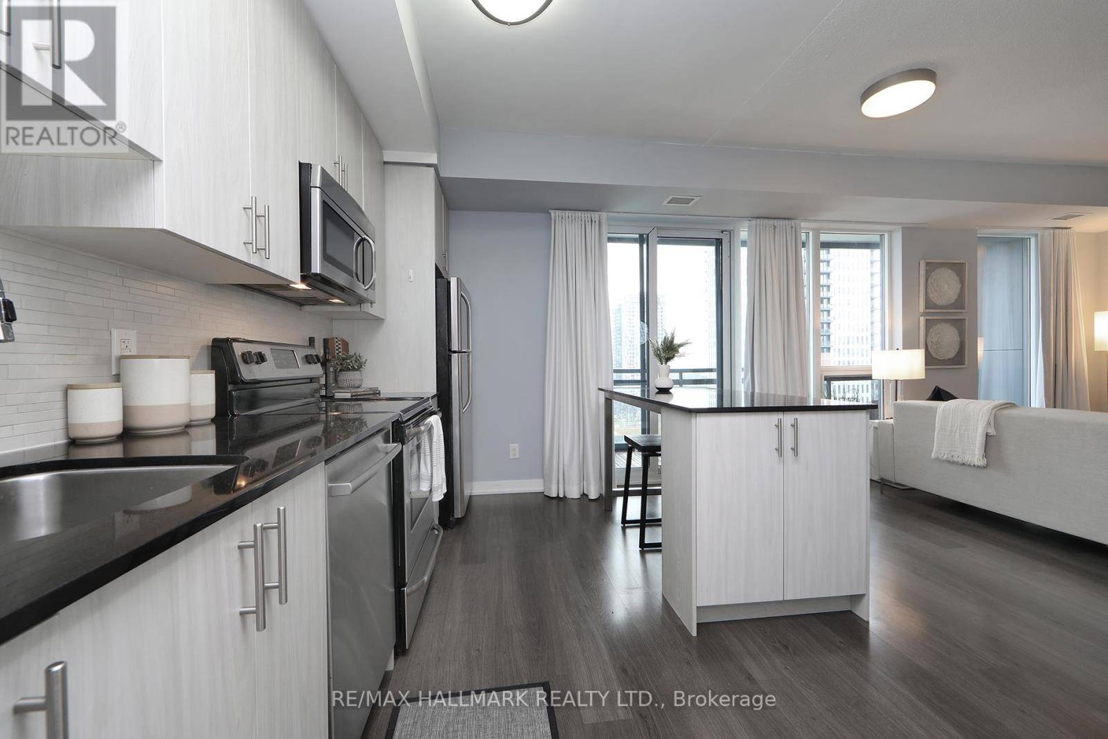Toronto (regent Park), ON M5A0B8,225 Sackville ST #1312