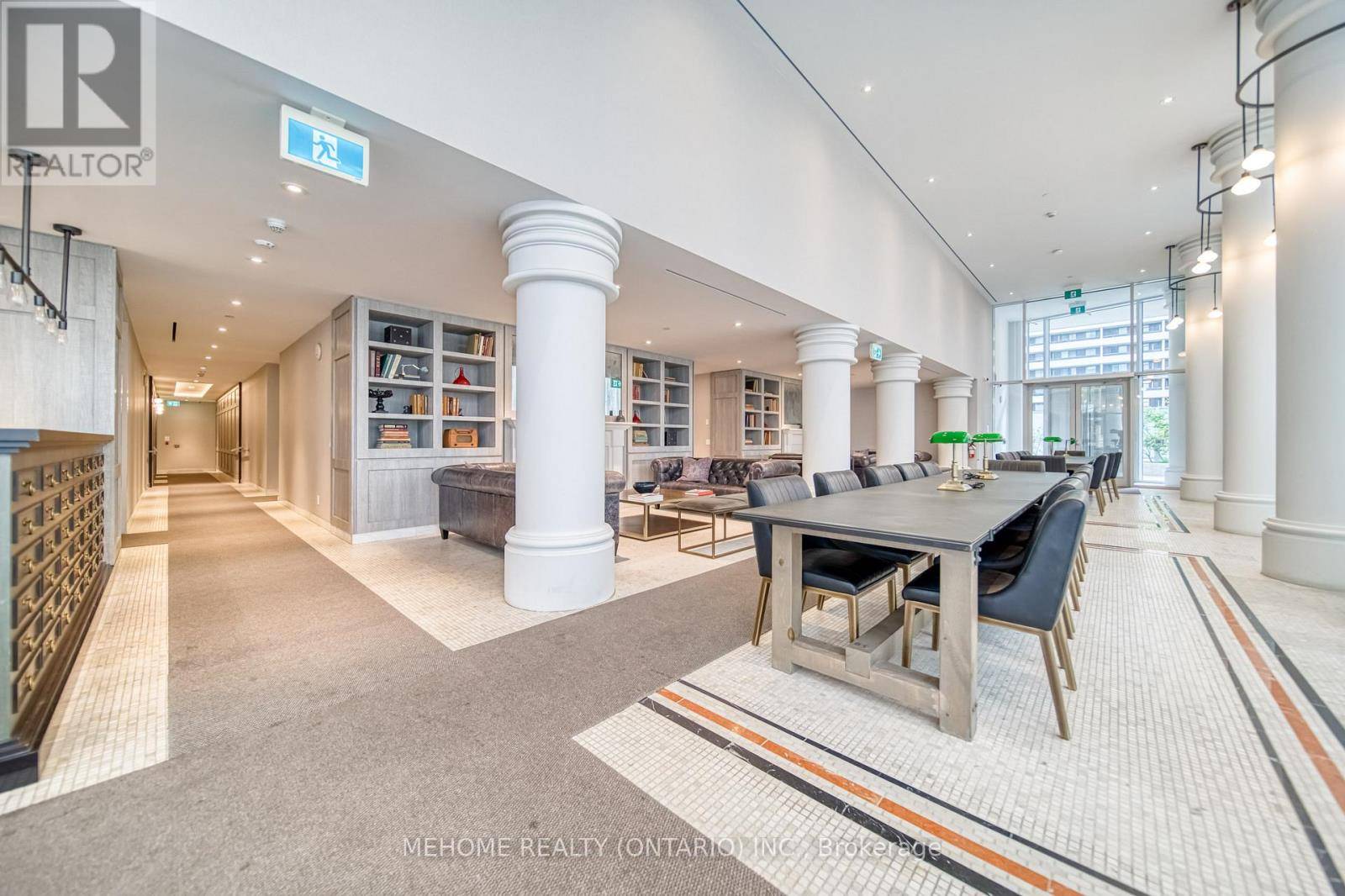 Toronto (yonge-eglinton), ON M4R0A4,33 Helendale AVE #1810