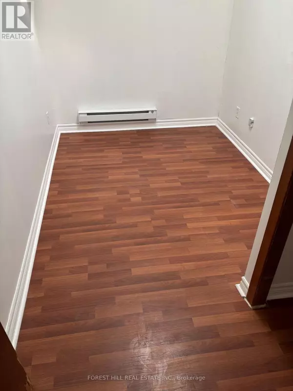 Toronto (trinity-bellwoods), ON M6J2Z2,123 Ossington AVE #2