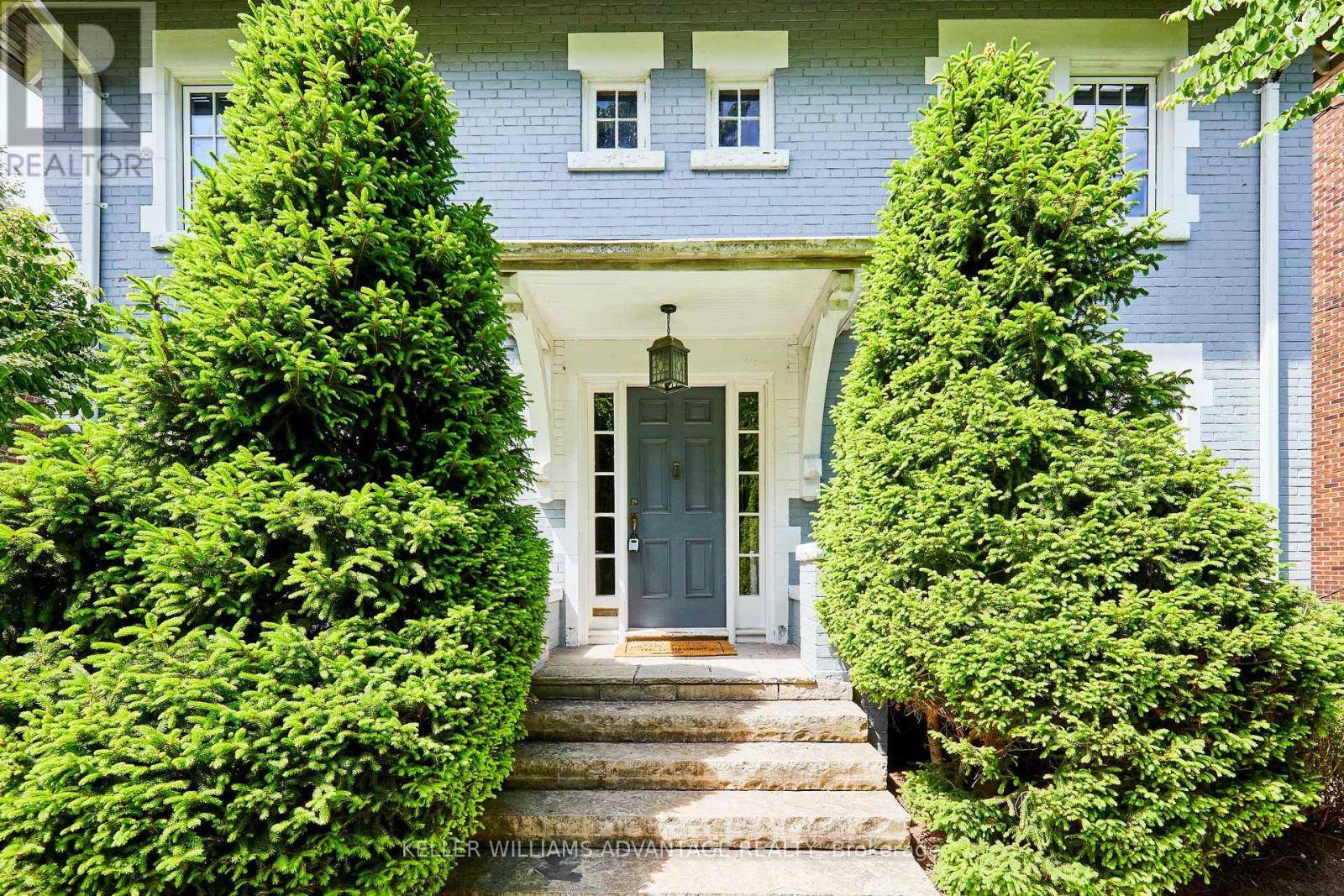 Toronto (lawrence Park South), ON M4R1N2,210 GLENCAIRN AVENUE