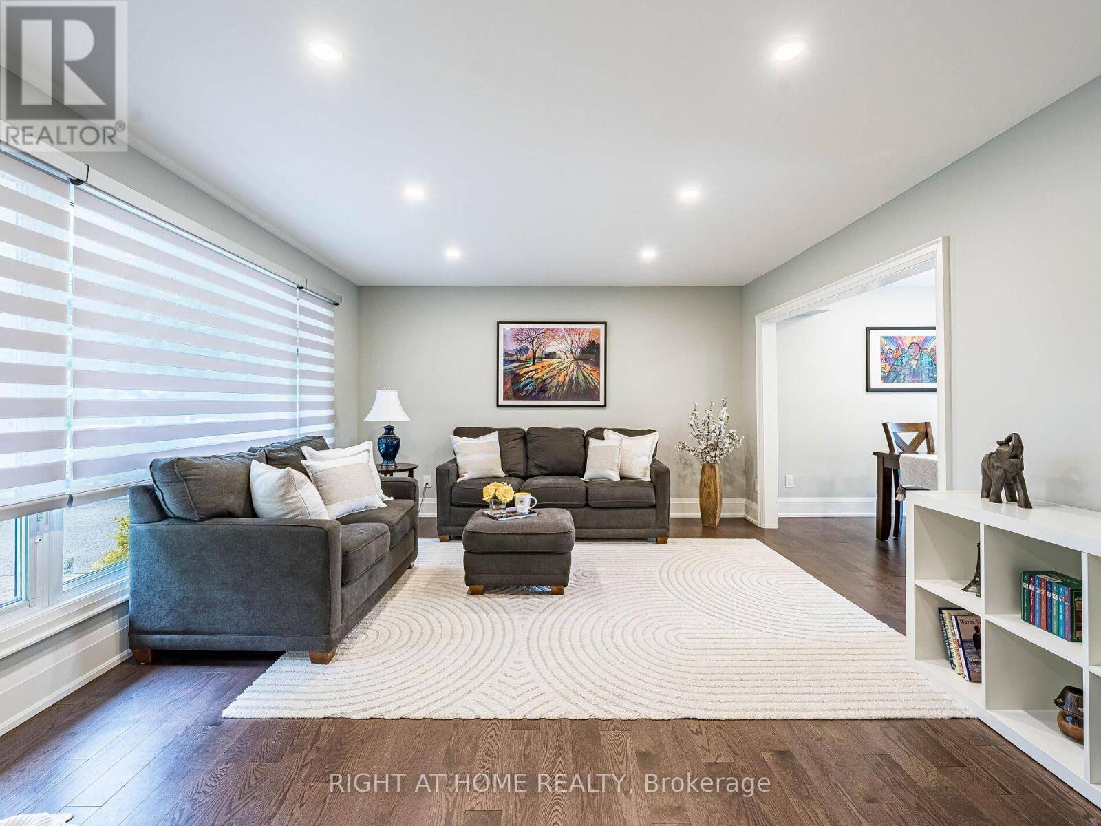 Toronto (henry Farm), ON M2J1B9,30 PARFIELD DRIVE