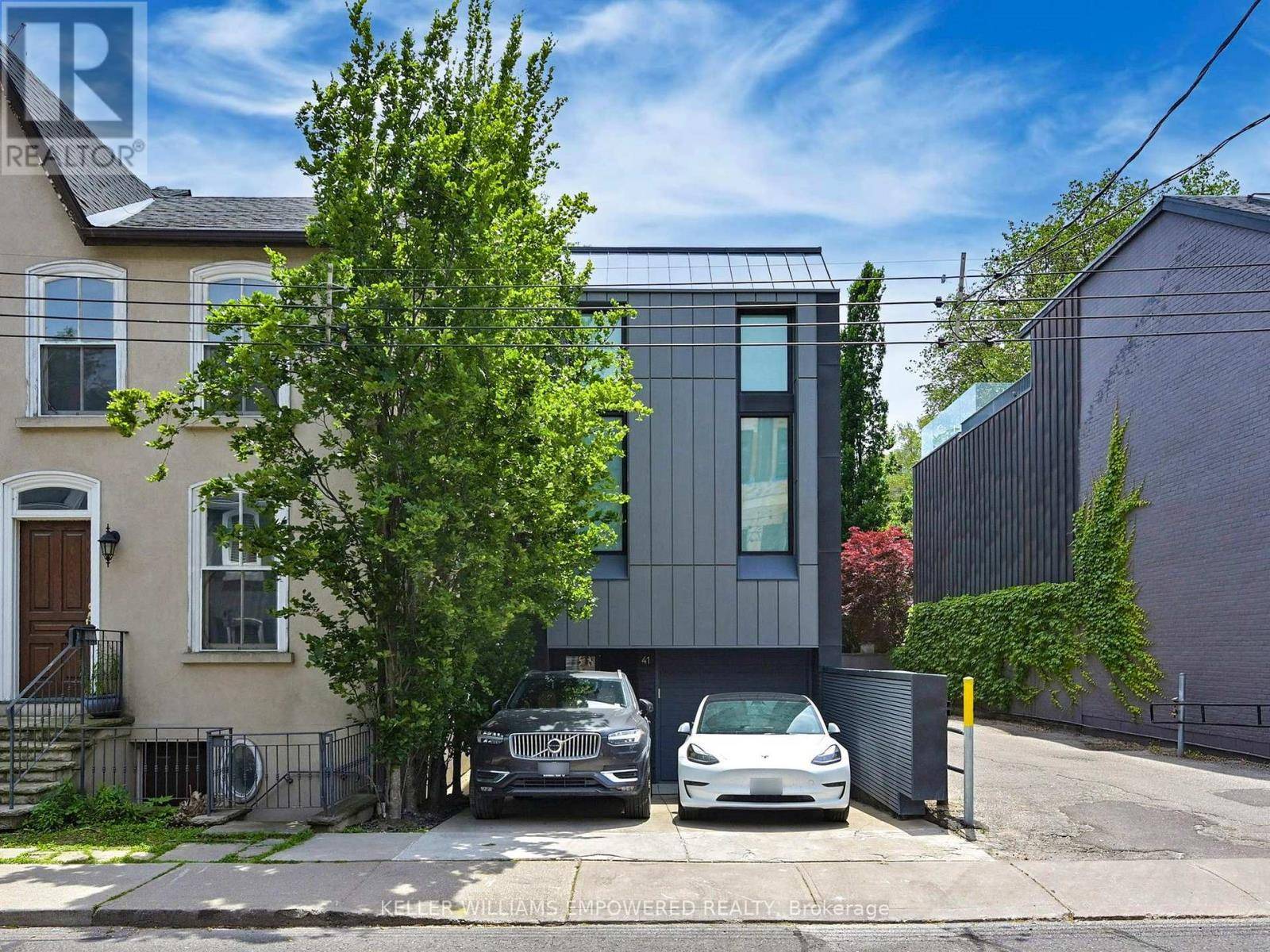 Toronto (annex), ON M5R1M7,41 BERRYMAN STREET