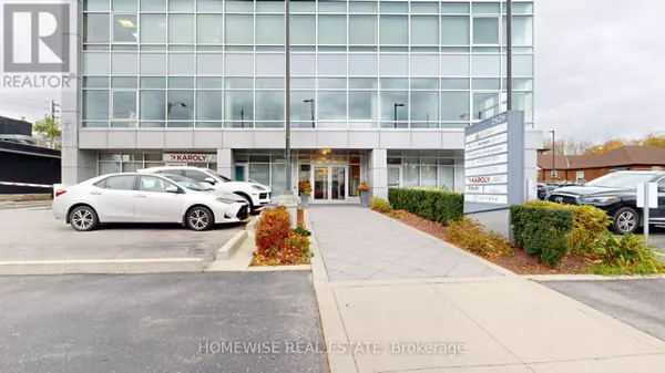 Toronto (englemount-lawrence), ON M6B3A7,2828 Bathurst ST #200