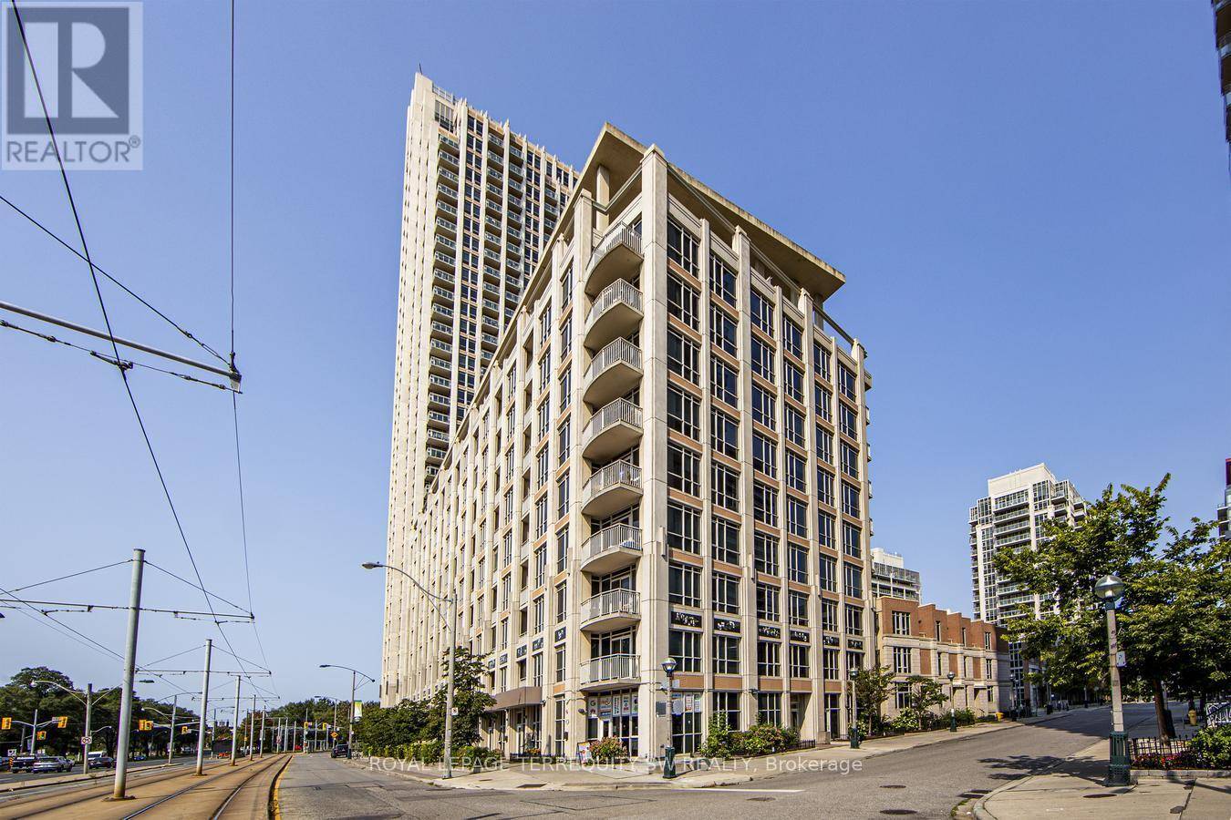 618 A Fleet ST #110, Toronto (niagara), ON M5V1B9