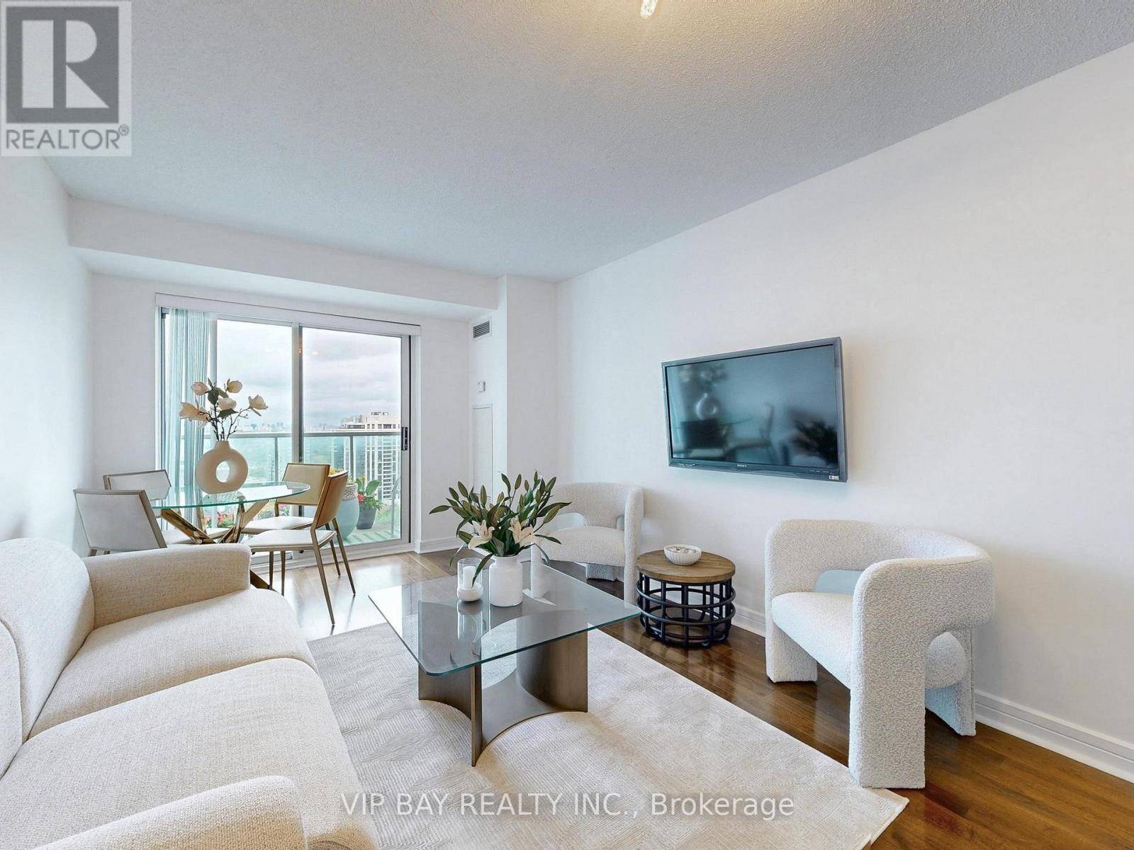 Toronto (willowdale East), ON M2N7J7,18 Harrison Garden BLVD #2204