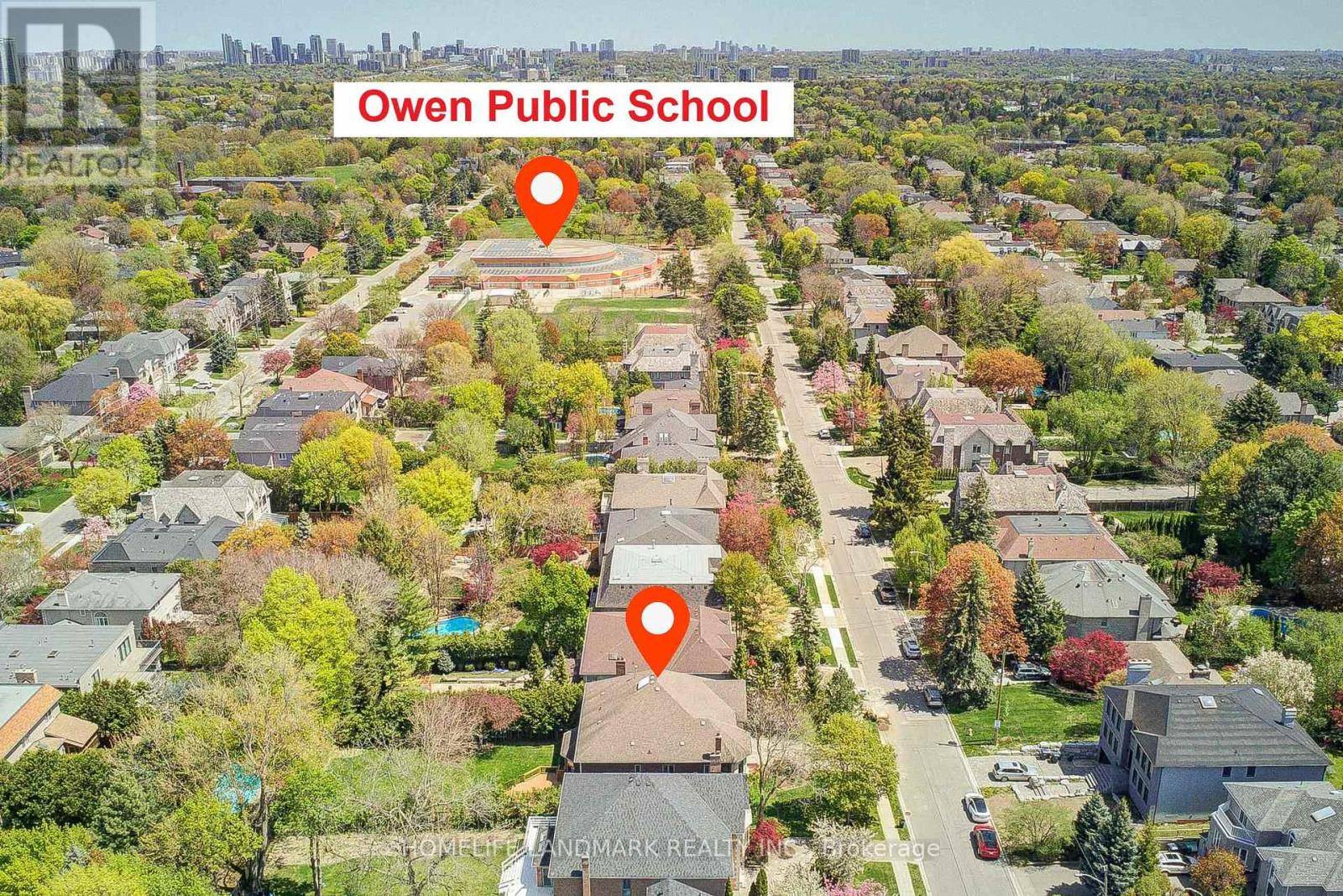 Toronto (st. Andrew-windfields), ON M2P1E4,72 GORDON ROAD