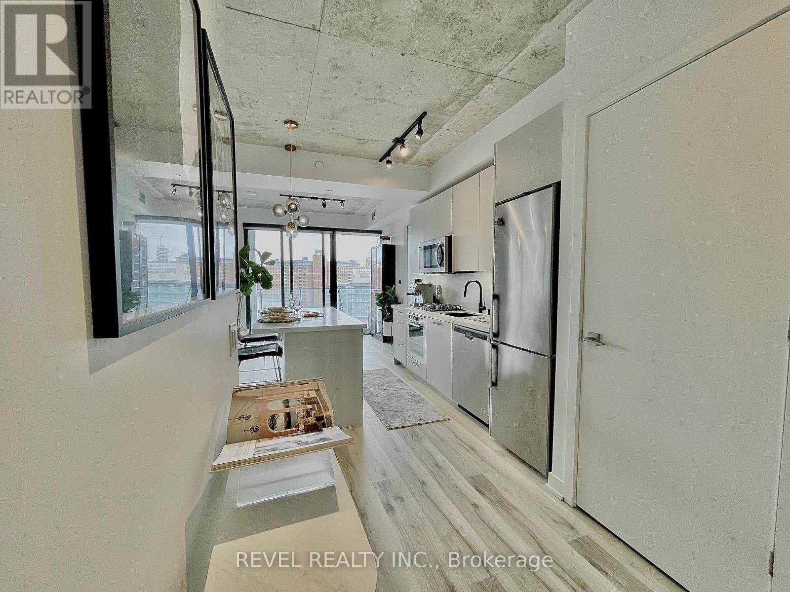 Toronto (moss Park), ON M5A0T8,55 Ontario ST #1101