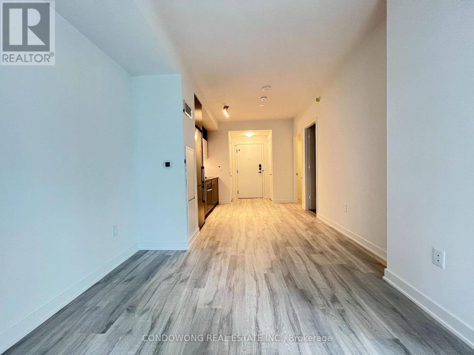 Toronto (waterfront Communities), ON M5A1E7,70 Princess ST #1826