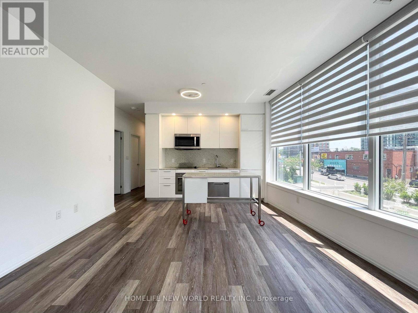 Toronto (willowdale West), ON M2N0L2,75 Canterbury PL #207