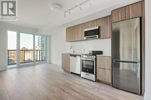 Toronto (mount Pleasant West), ON M4P0E8,223 Redpath AVE #806