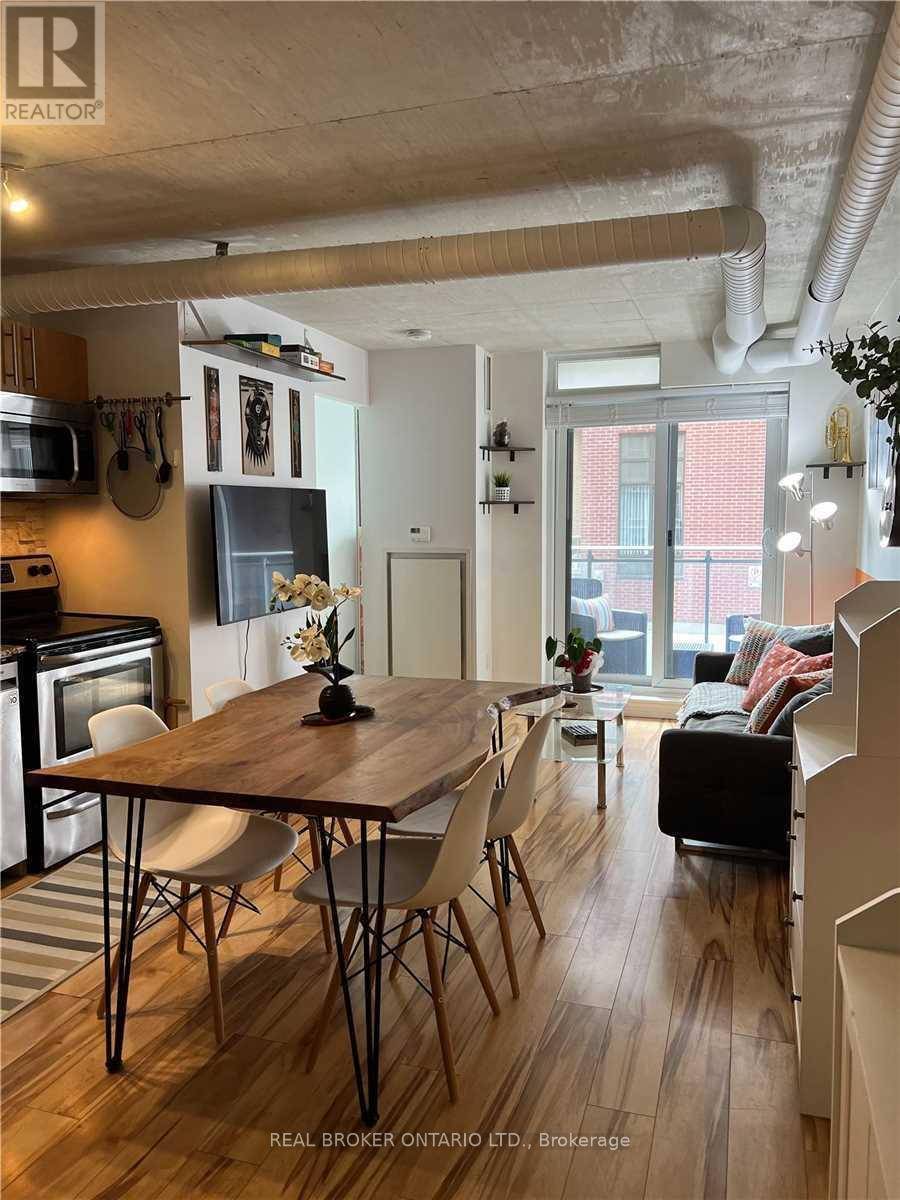 170 Sudbury ST #203, Toronto (little Portugal), ON M6J0A1