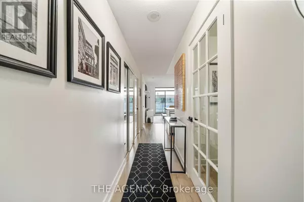 Toronto (niagara), ON M6K3R9,50 Lynn Williams ST #504