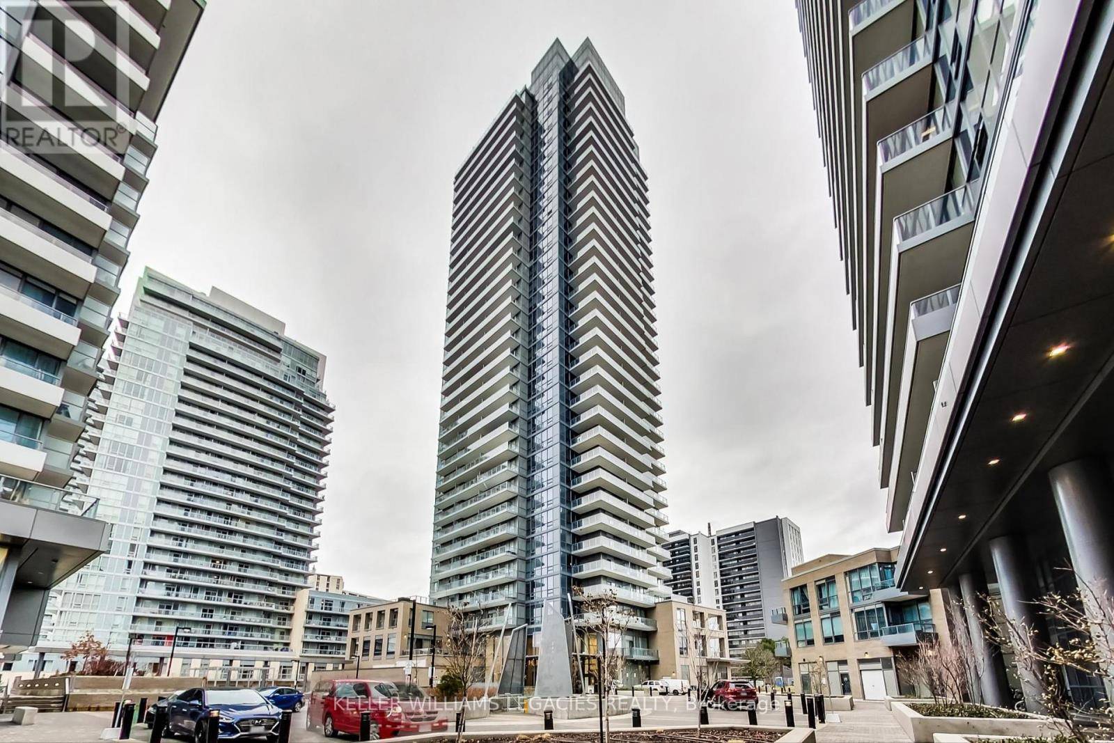 Toronto (henry Farm), ON M2J1M6,56 Forest Manor RD #1710