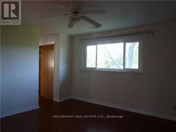 Toronto (bayview Woods-steeles), ON M2K2J1,24 SAWLEY DRIVE