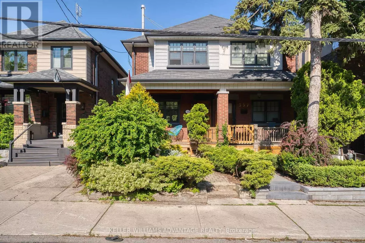 Toronto (cabbagetown-south St. James Town), ON M5A3G4,359 SACKVILLE STREET