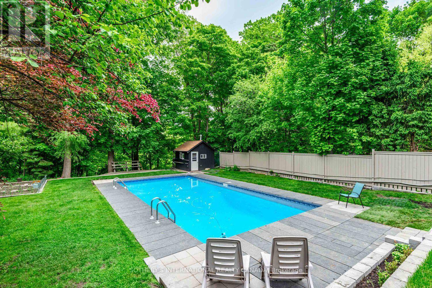 34 KILLDEER CRESCENT, Toronto (leaside), ON M4G2W8