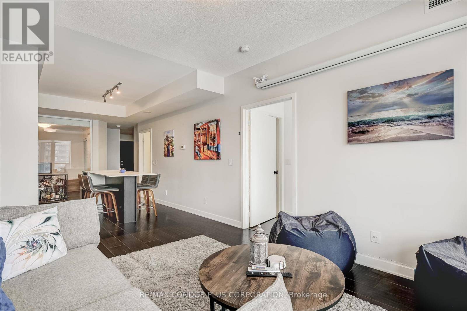 Toronto (regent Park), ON M5A0C3,170 Sumach ST #1407