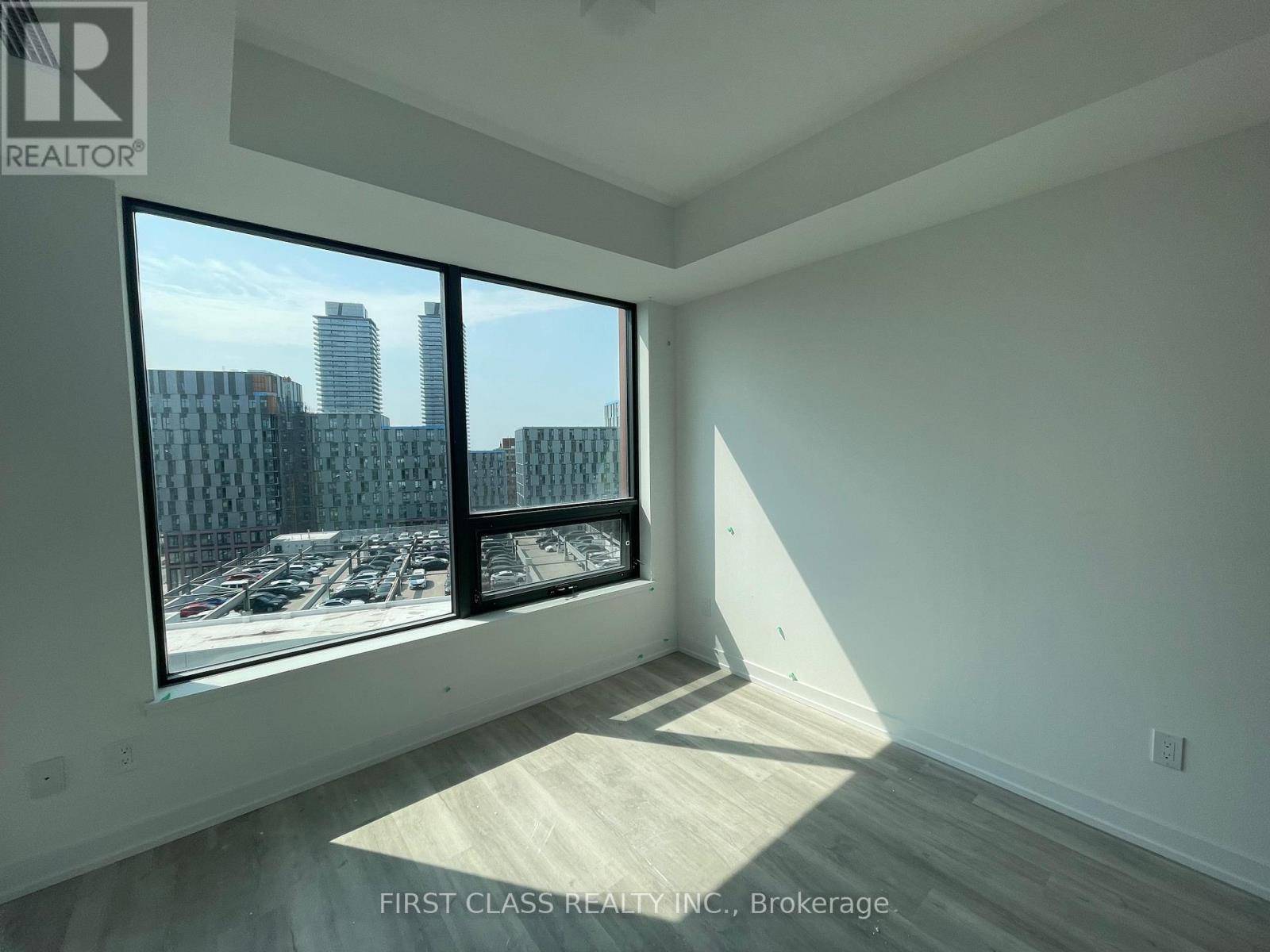 Toronto (moss Park), ON M5A0Y2,28 Eastern AVE #1008