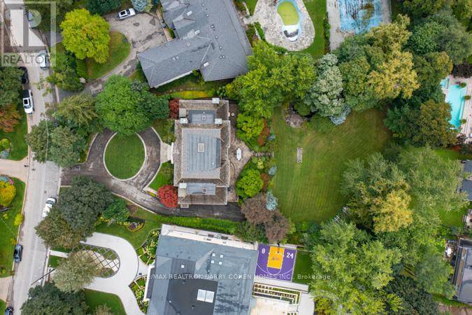 Toronto (bridle Path-sunnybrook-york Mills), ON M2L1E3,83 BAYVIEW RIDGE