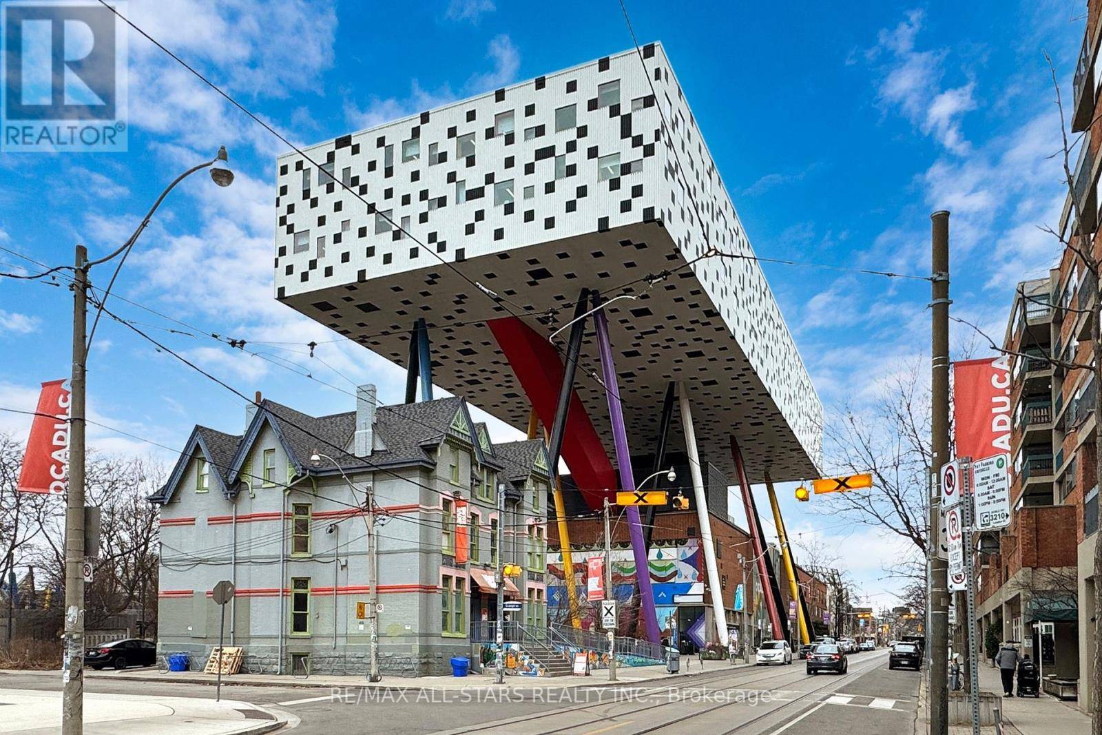 Toronto (kensington-chinatown), ON M5T1V6,14 Mccaul ST #303