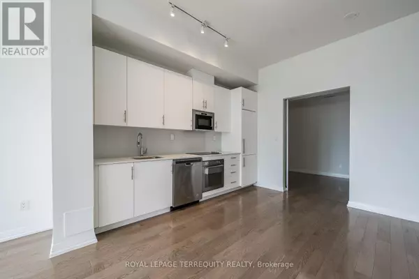 Toronto (moss Park), ON M5A0E7,460 Adelaide ST East #1032