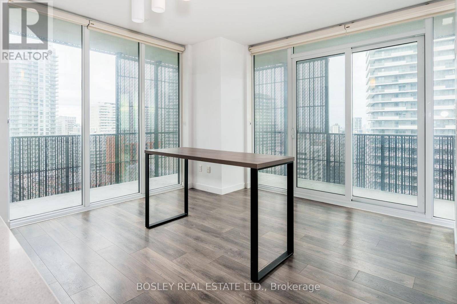 Toronto (mount Pleasant West), ON M4P0C1,8 Eglinton AVE East #1511