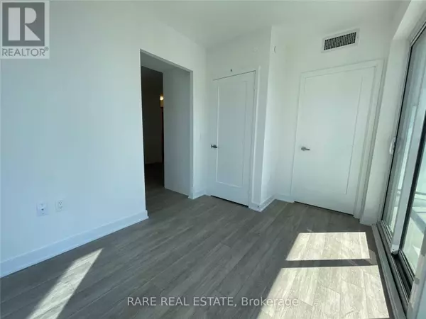 Toronto (mount Pleasant West), ON M4P0E4,195 Redpath AVE #2312