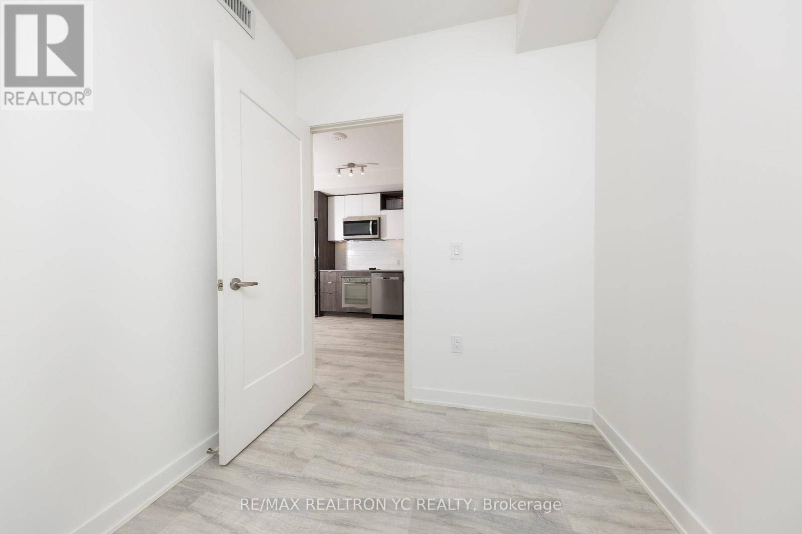 Toronto (waterfront Communities), ON M5A0W8,121 Lower Sherbourne ST #846