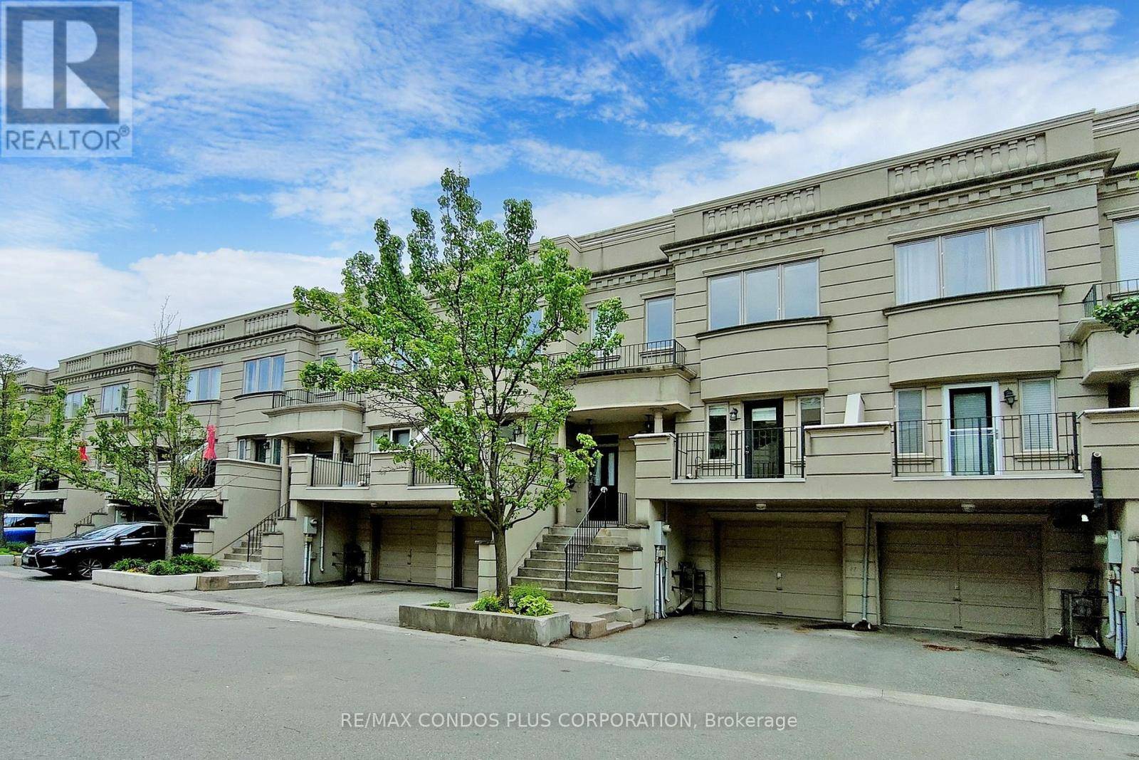 43 WILLIAM POOLE WAY, Toronto (willowdale East), ON M2N7A6