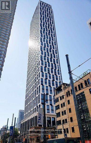 252 Church ST #808, Toronto (church-yonge Corridor), ON M5B1Z2