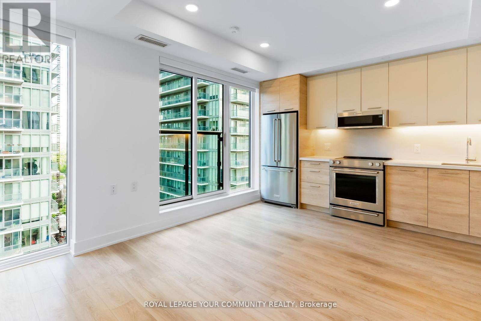 200 Redpath AVE #3306, Toronto (mount Pleasant East), ON M4P0E6