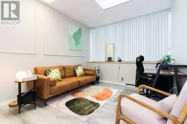 40 Wynford DR #100B, Toronto (banbury-don Mills), ON M3C1J5