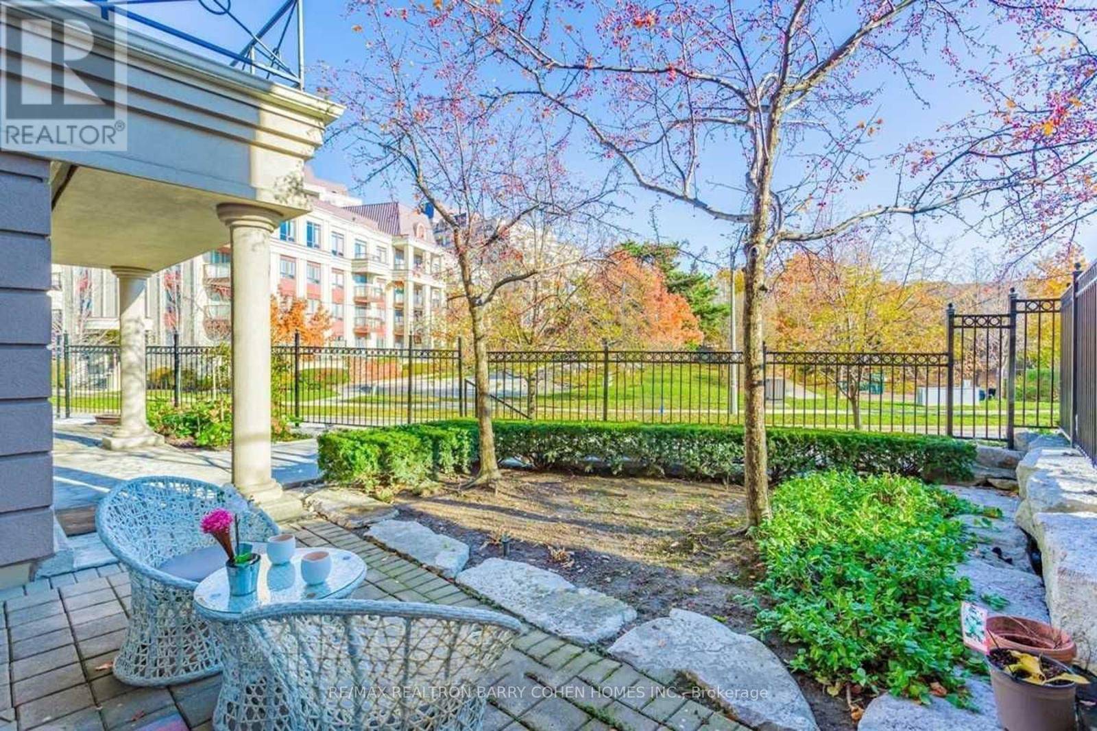 Toronto (bayview Village), ON M2K3B9,8 Rean DR #TH 10