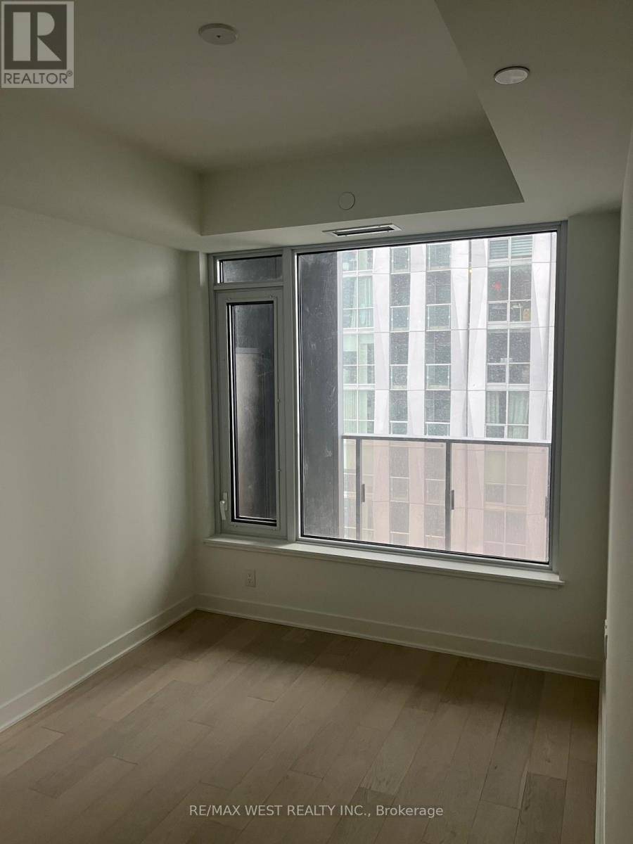 Toronto (annex), ON M4W1L2,11 Yorkville AVE #2607