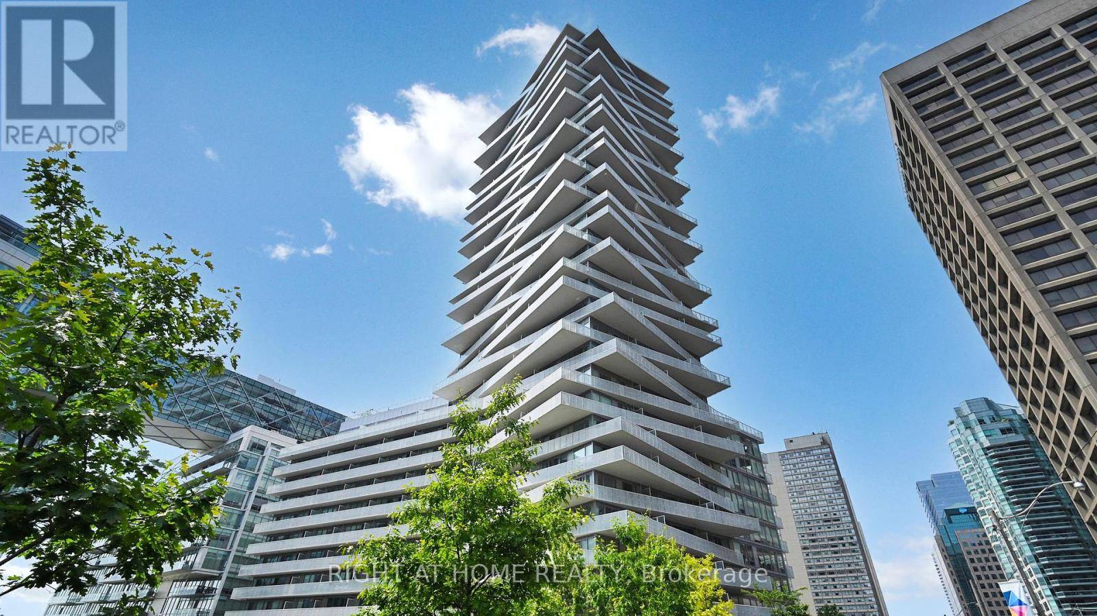 15 Queens Quay East #403, Toronto (waterfront Communities), ON M5E0C5