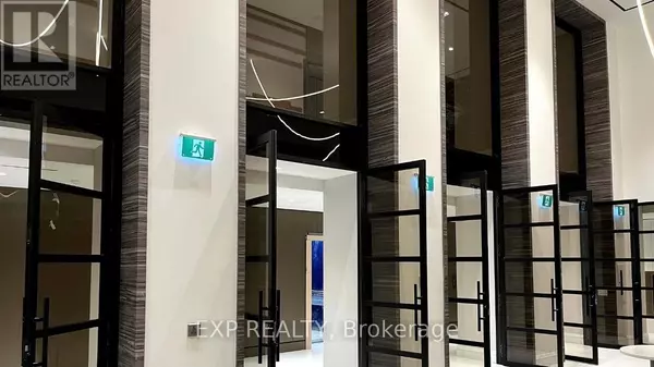 Toronto (mount Pleasant West), ON M4P1P9,39 Roehampton AVE #306