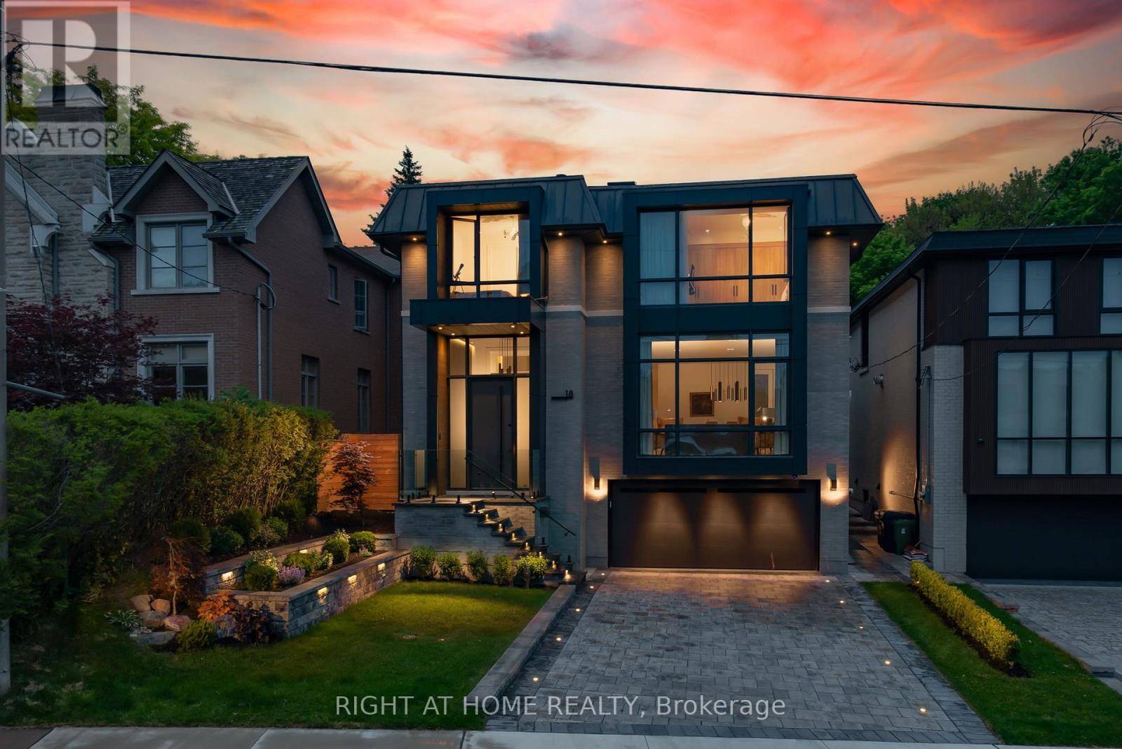 18 DIVADALE DRIVE, Toronto (leaside), ON M4G2N9